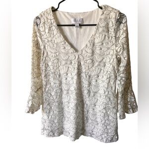 ELLE White Lace V Neck 3/4 Bell Sleeve Top Size Small